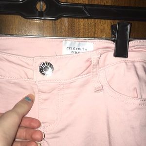 Celebrity pink pants 💓💓